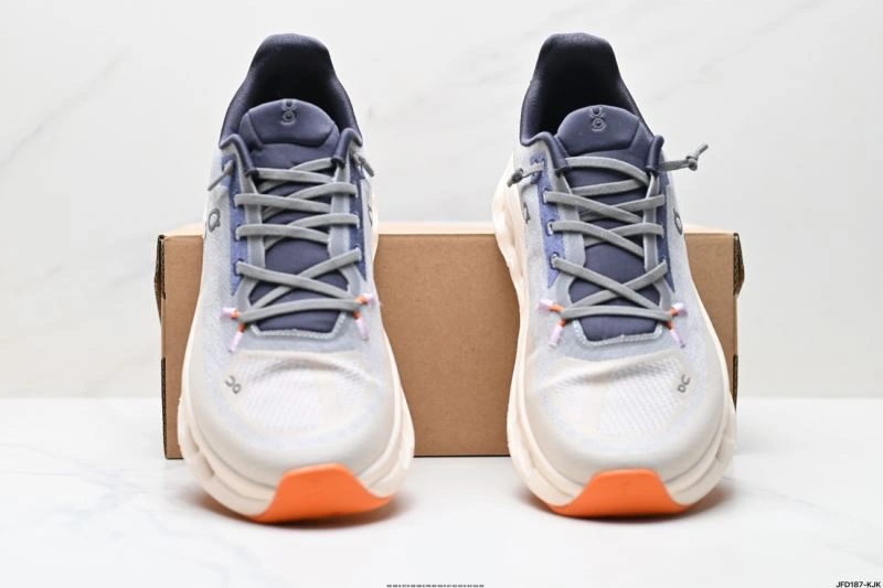 On Running Shoes Original 3064