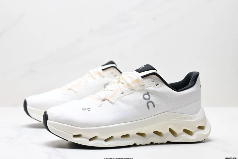 On Running Shoes Versatile 3045