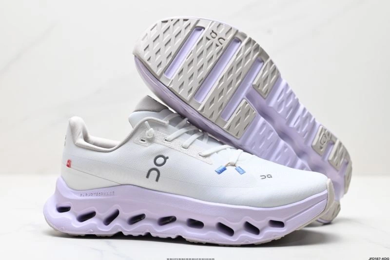 EyeCatching On Running Shoes 3039