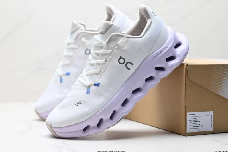 EyeCatching On Running Shoes 3039