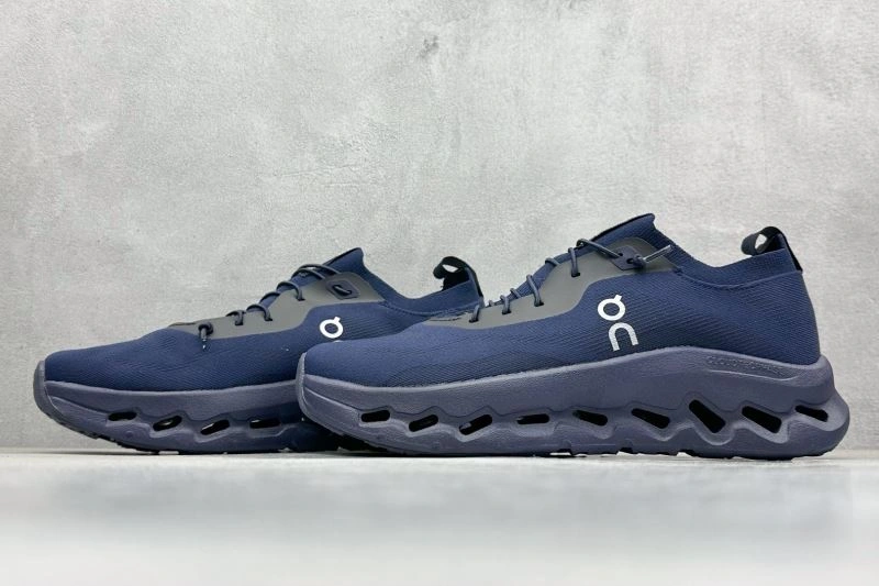 WaterResistant On Running Shoes 3044