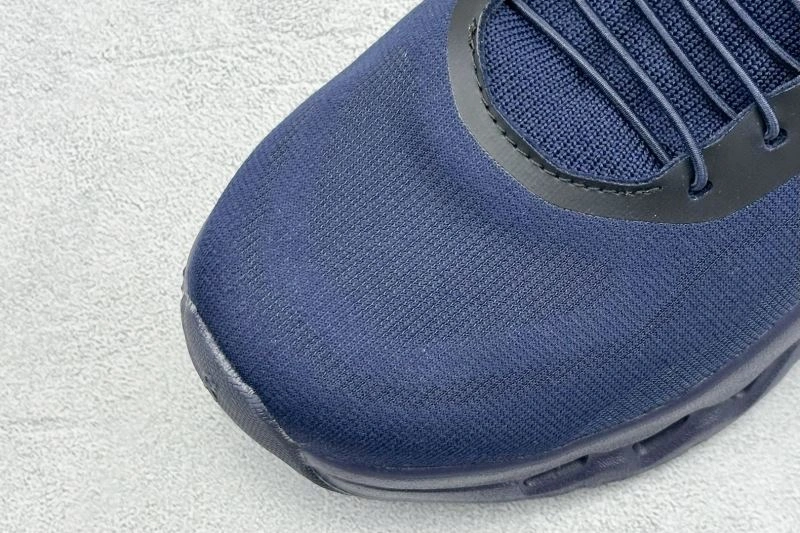 WaterResistant On Running Shoes 3044