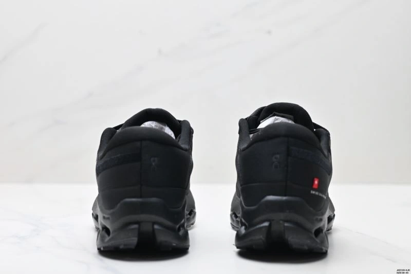 On Running Shoes FlexibleFit 2033