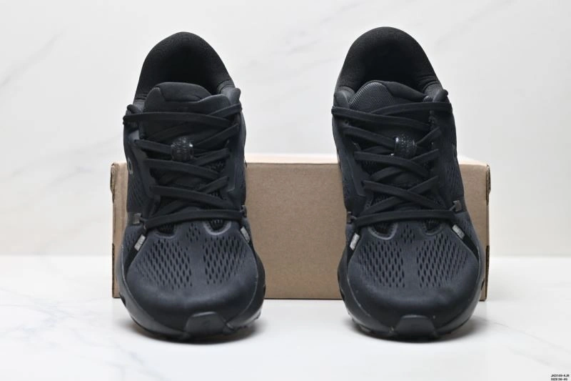 On Running Shoes FlexibleFit 2033