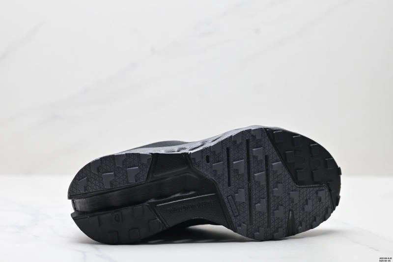 On Running Shoes FlexibleFit 2033
