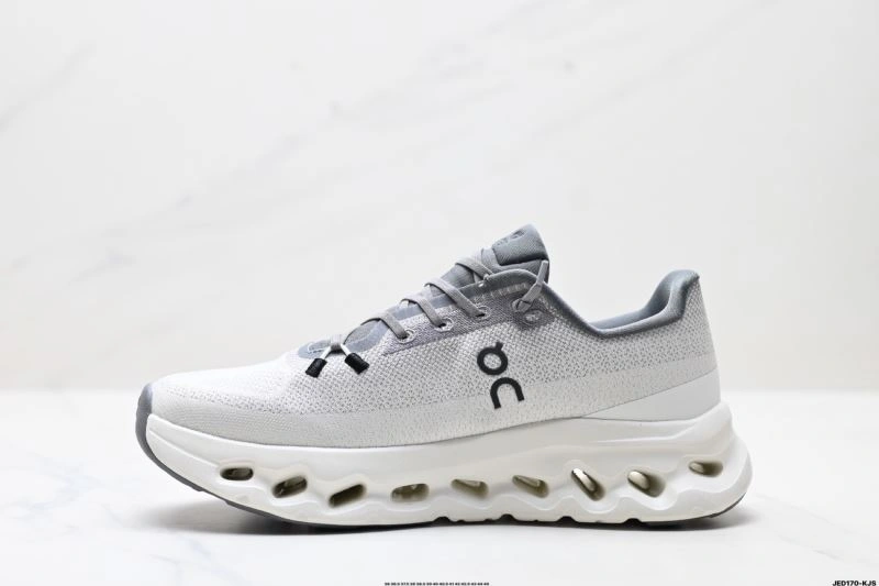 On Running Shoes TechFriendly 2040