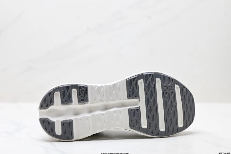 On Running Shoes TechFriendly 2040