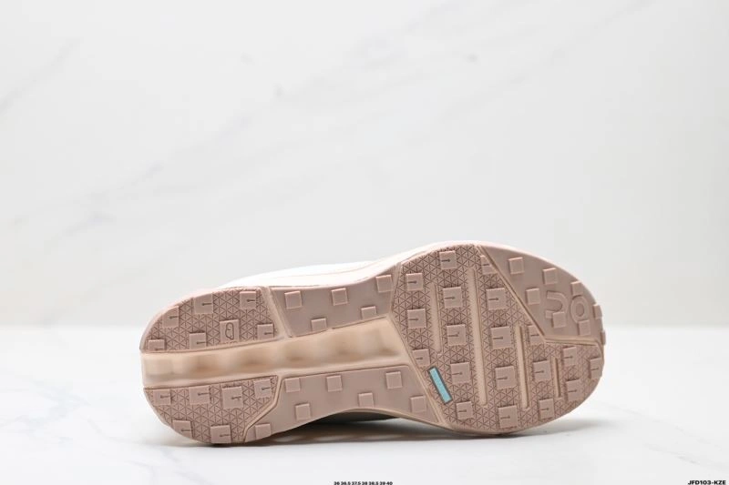 Tailored On Running Shoes 2075