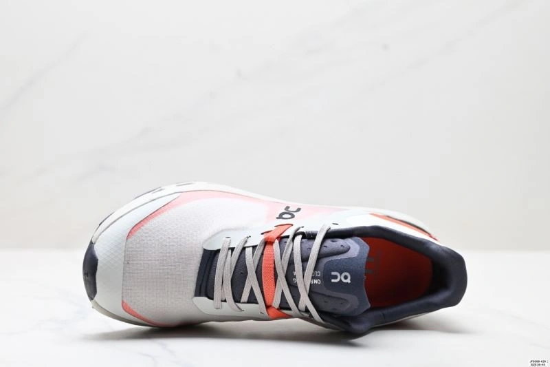 On Running Shoes Timeless 2003