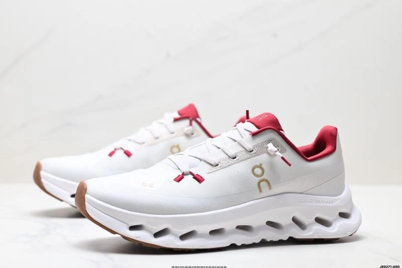 On Running Shoes ModernLook 1998