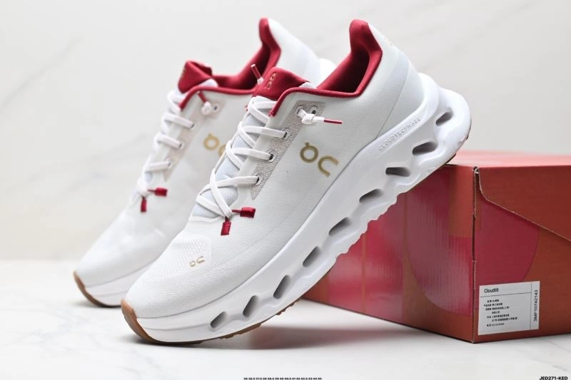On Running Shoes ModernLook 1998