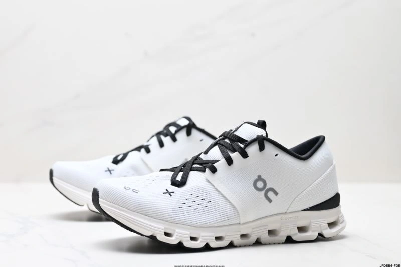 On Running Shoes Sophisticated 1969
