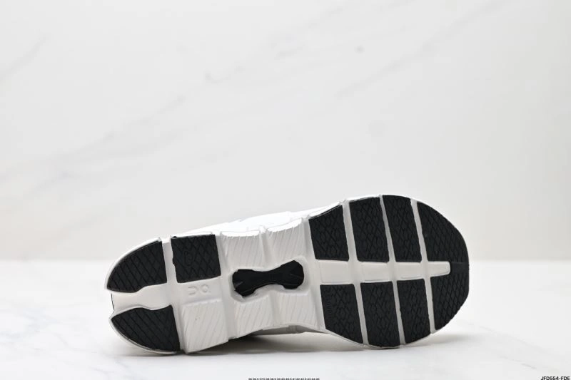 On Running Shoes Sophisticated 1969