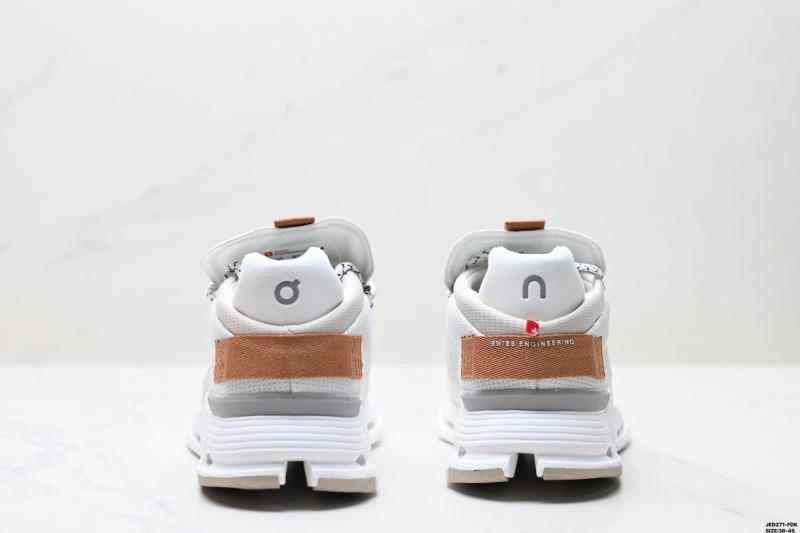 On Running Shoes RelaxedFit 1975