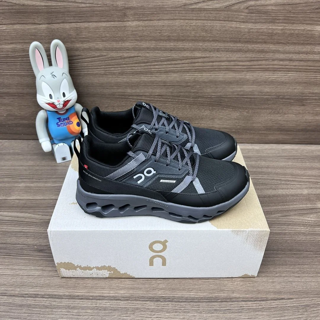 On Shoes RelaxedFit 6000