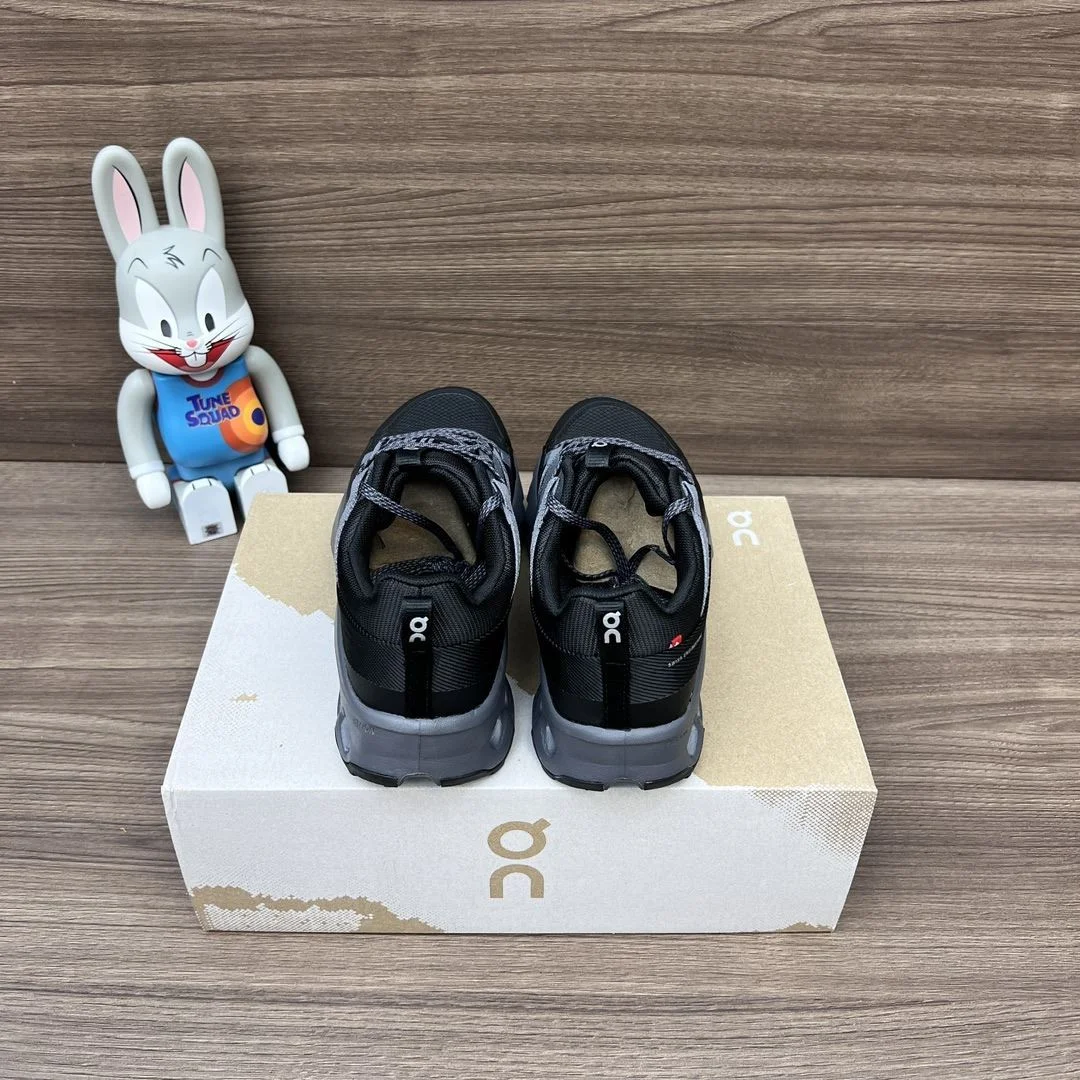 On Shoes RelaxedFit 6000