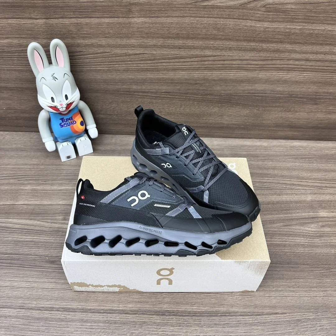 On Shoes RelaxedFit 6000