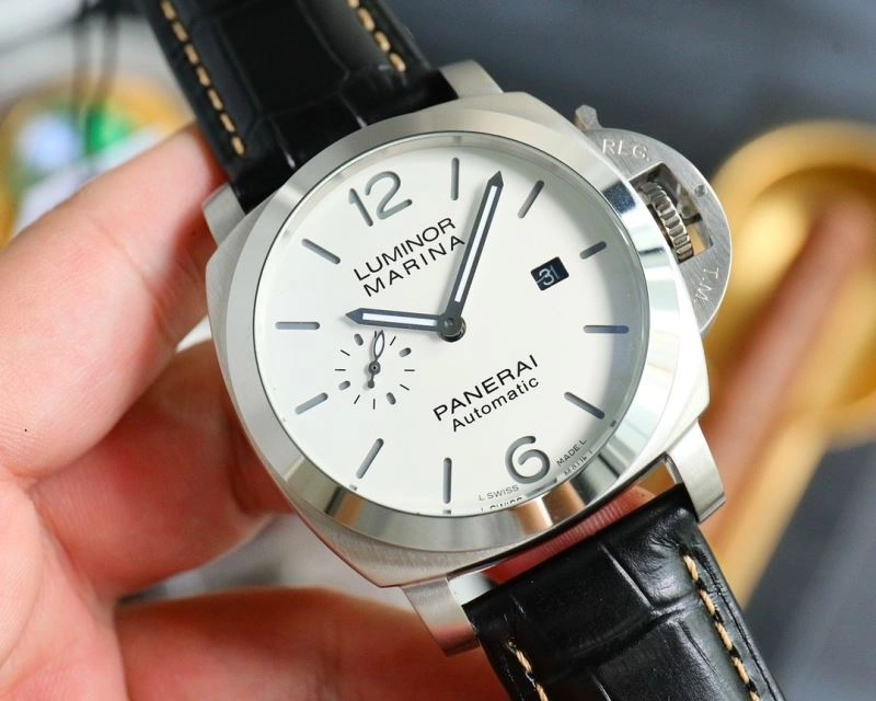 PANERAI Watches Snug 194253