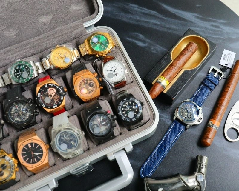 Minimalist PANERAI Watches 194254