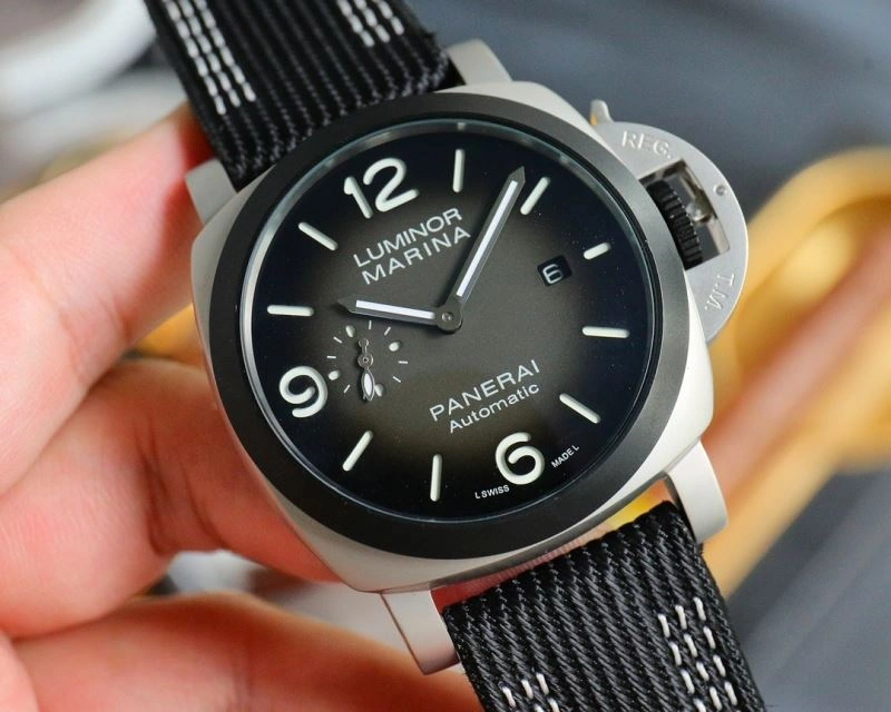 Fashionable PANERAI Watches 194265