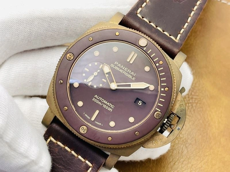 Sporty PANERAI Watches 194237