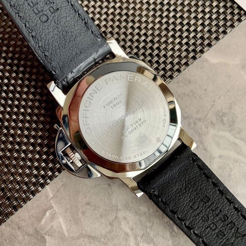 PANERAI Watches Lightweight 194228