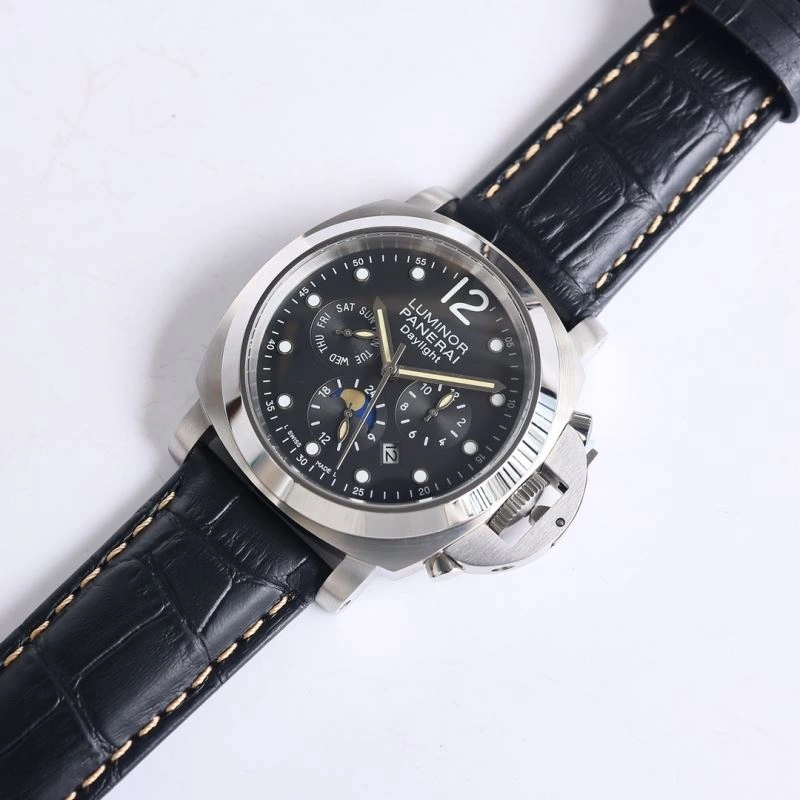 Sporty PANERAI Watches 194212