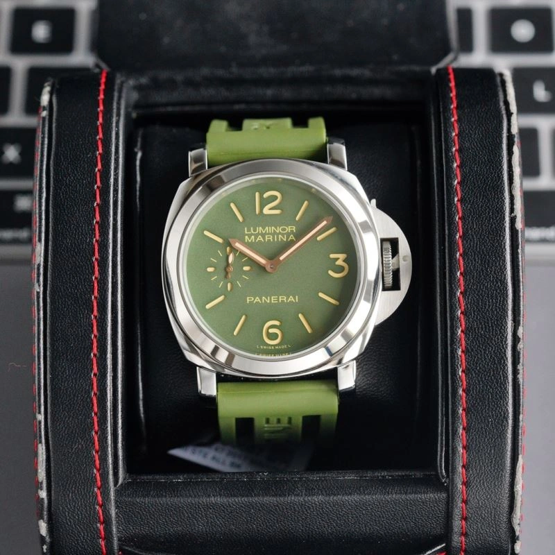 PANERAI Watches HighPerformance 194210