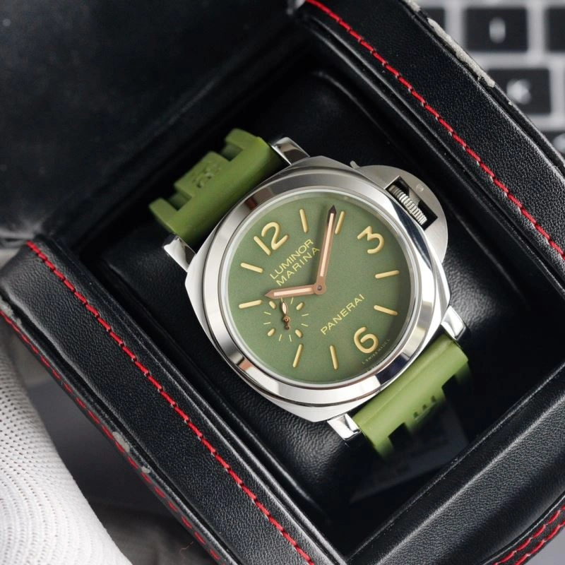PANERAI Watches HighPerformance 194210