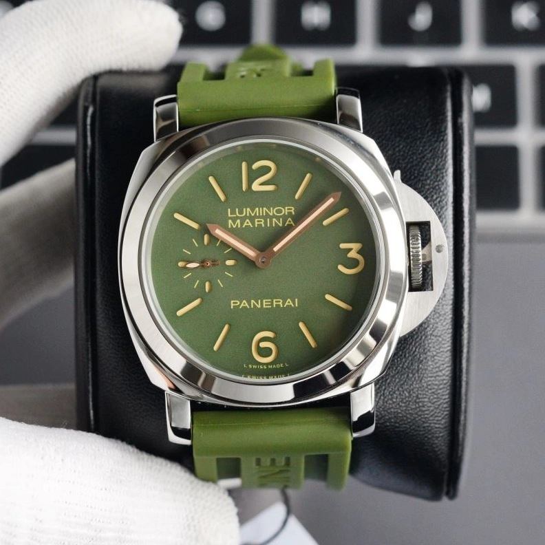 PANERAI Watches HighPerformance 194210