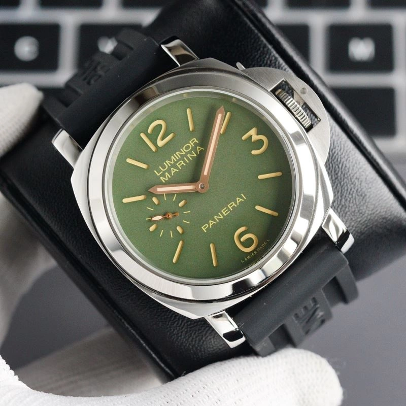 PANERAI Watches HighPerformance 194210