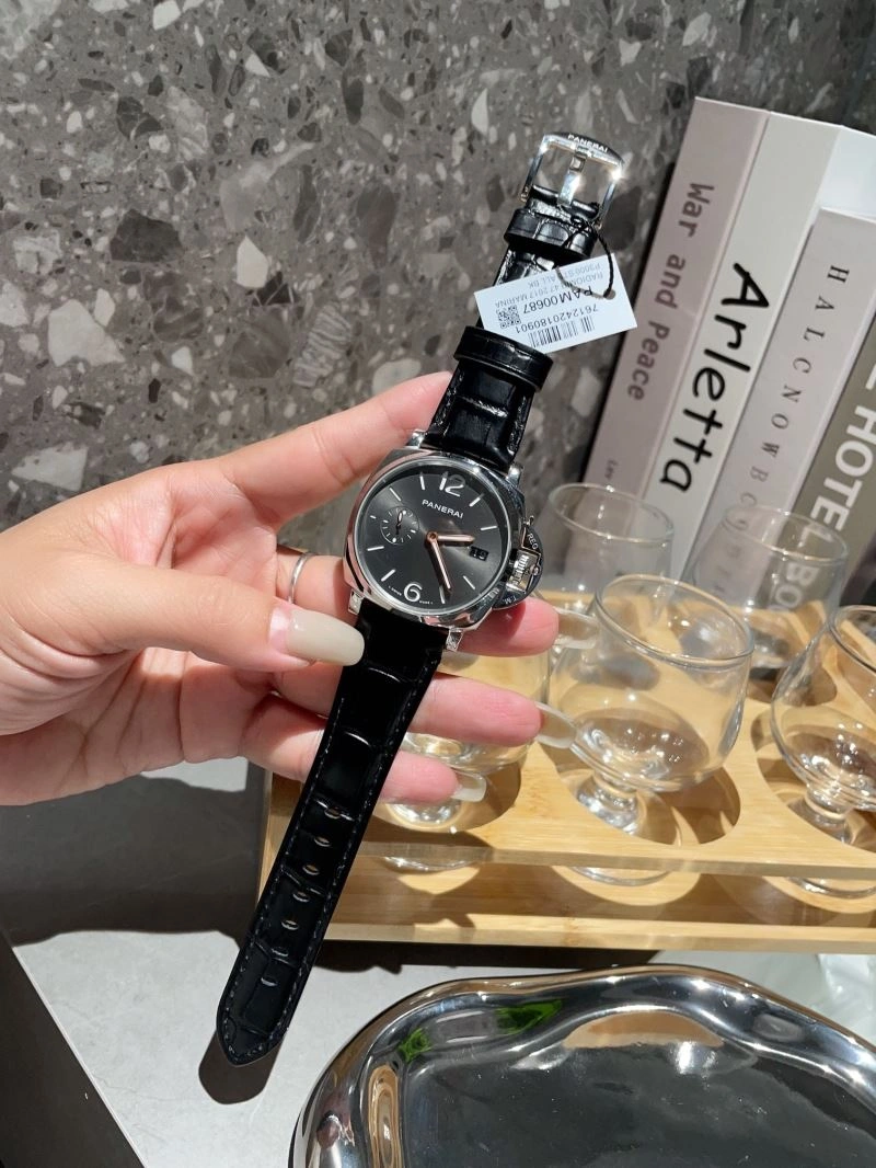 PANERAI Watches GoAnywhere 194203