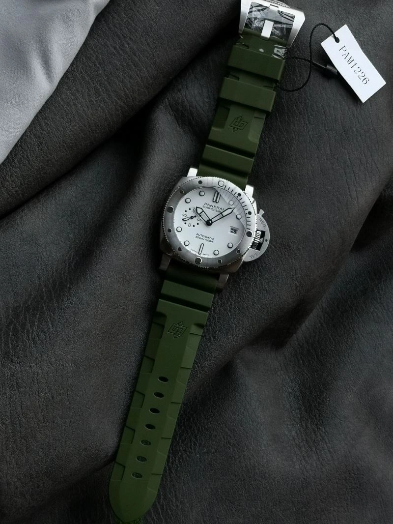 PANERAI Watches Breathable 194164