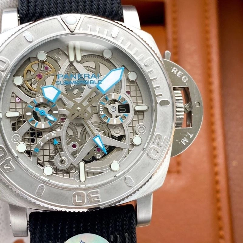 Vibrant PANERAI Watches 194156
