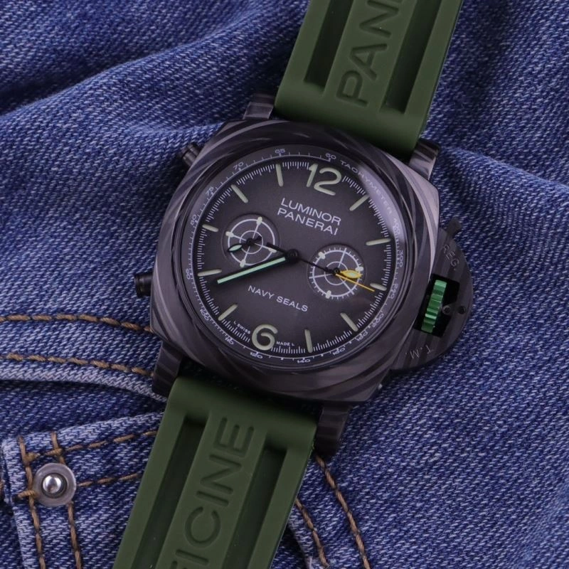 PANERAI Watches Sustainable 194144
