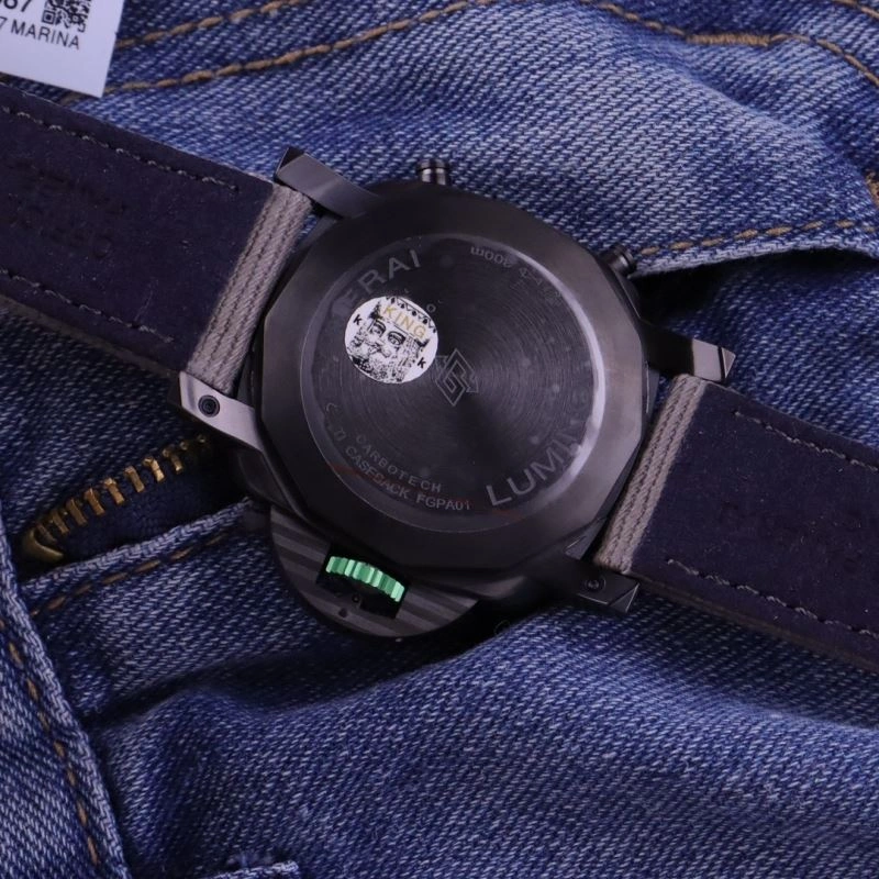 PANERAI Watches Sustainable 194144