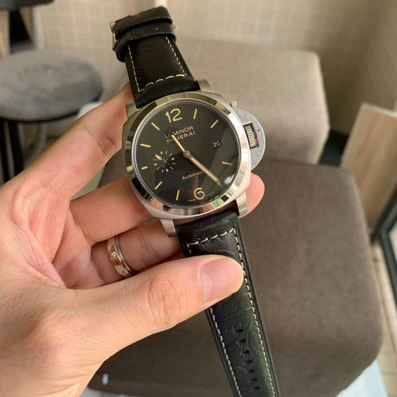 PANERAI Watches GoAnywhere 194057