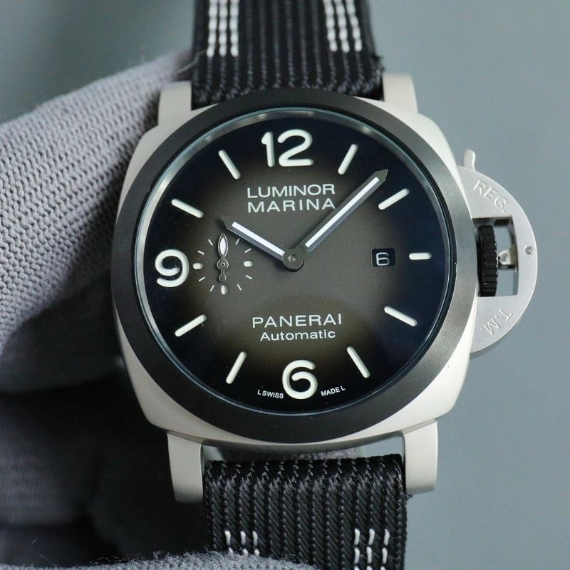 RelaxedFit PANERAI Watches 194040