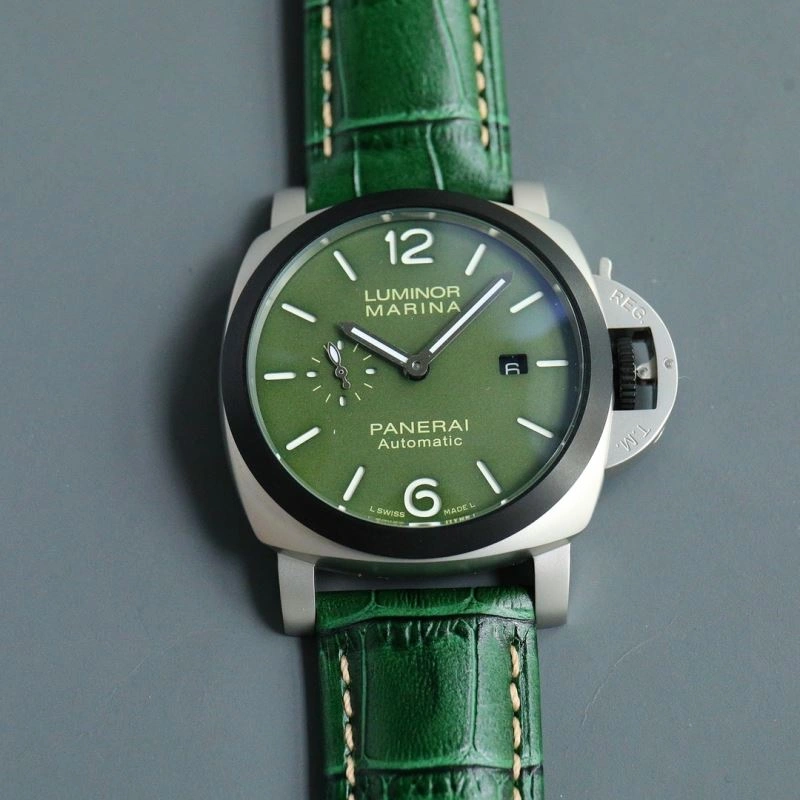 RelaxedFit PANERAI Watches 194040