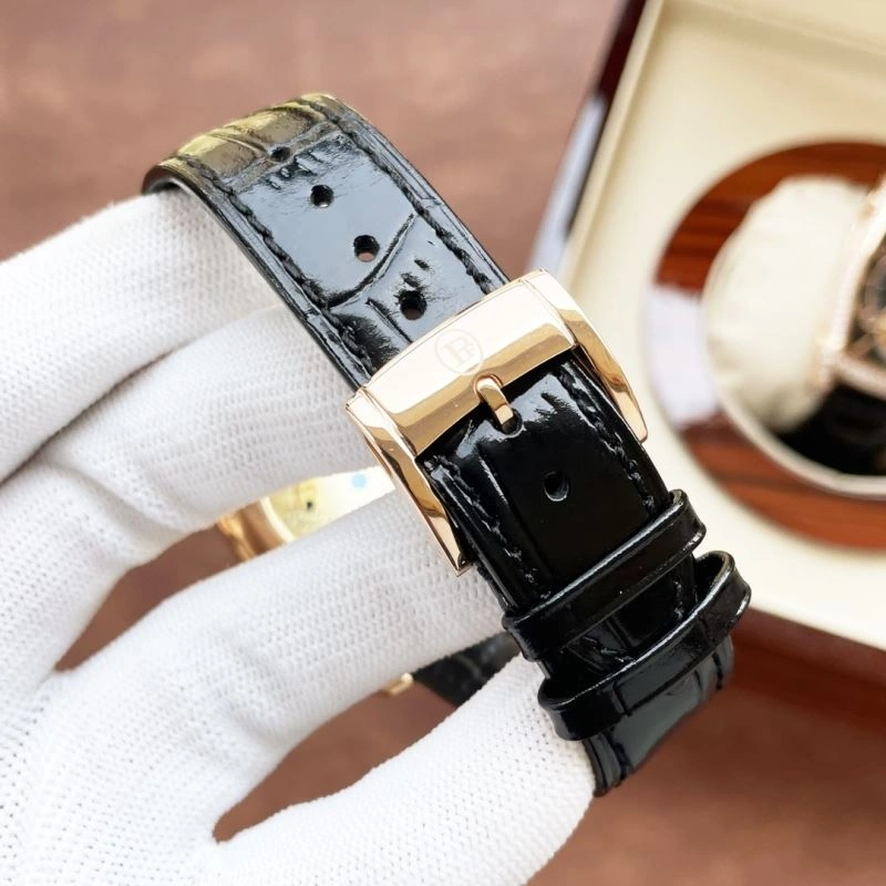 Trendsetting PARMIGIANI Watches 194274