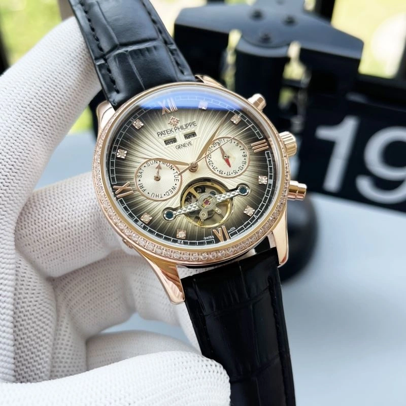 Vibrant PATEK PHILIPPE Watches 198361