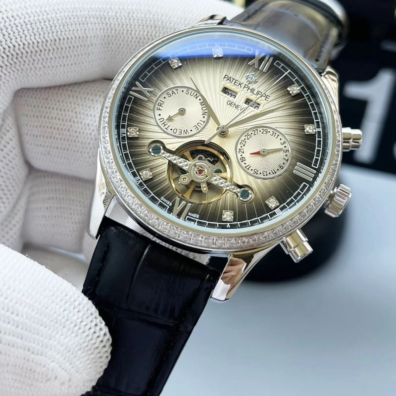Vibrant PATEK PHILIPPE Watches 198361