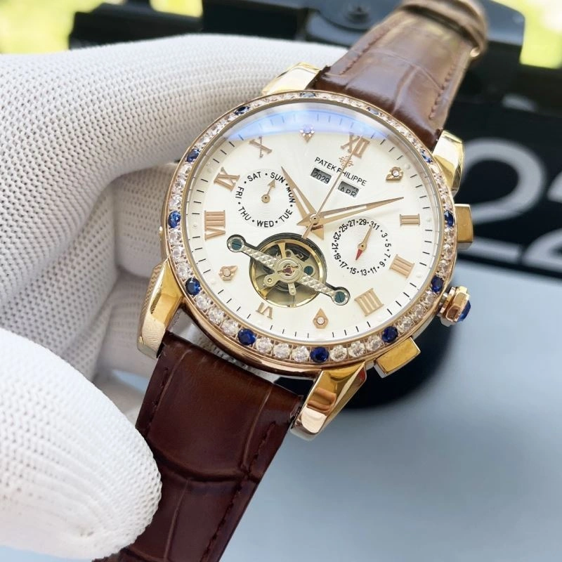 Snug PATEK PHILIPPE Watches 198304