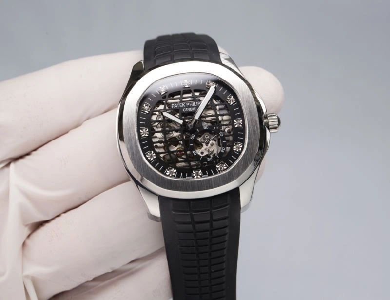 UrbanChic PATEK PHILIPPE Watches 198258