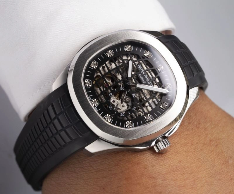UrbanChic PATEK PHILIPPE Watches 198258