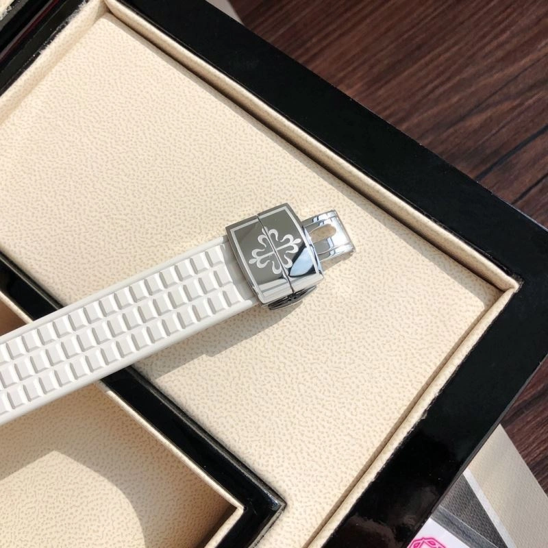 Contemporary PATEK PHILIPPE Watches 198219