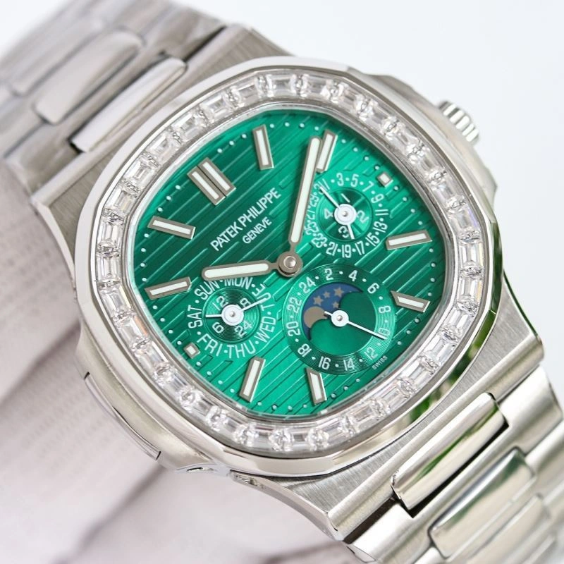 PATEK PHILIPPE Watches EyeCatching 198199