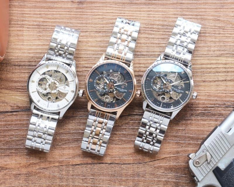 Compact PATEK PHILIPPE Watches 198118