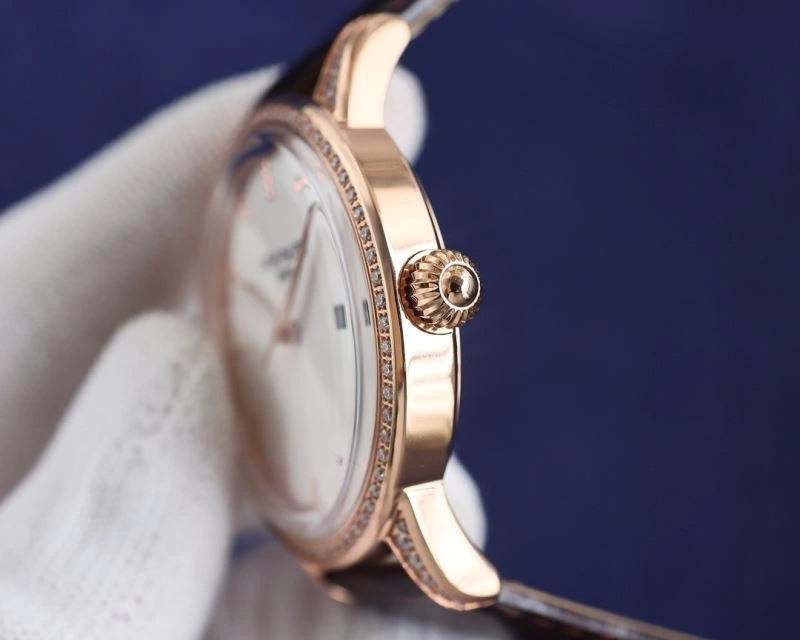 Sleek PATEK PHILIPPE Watches 198108