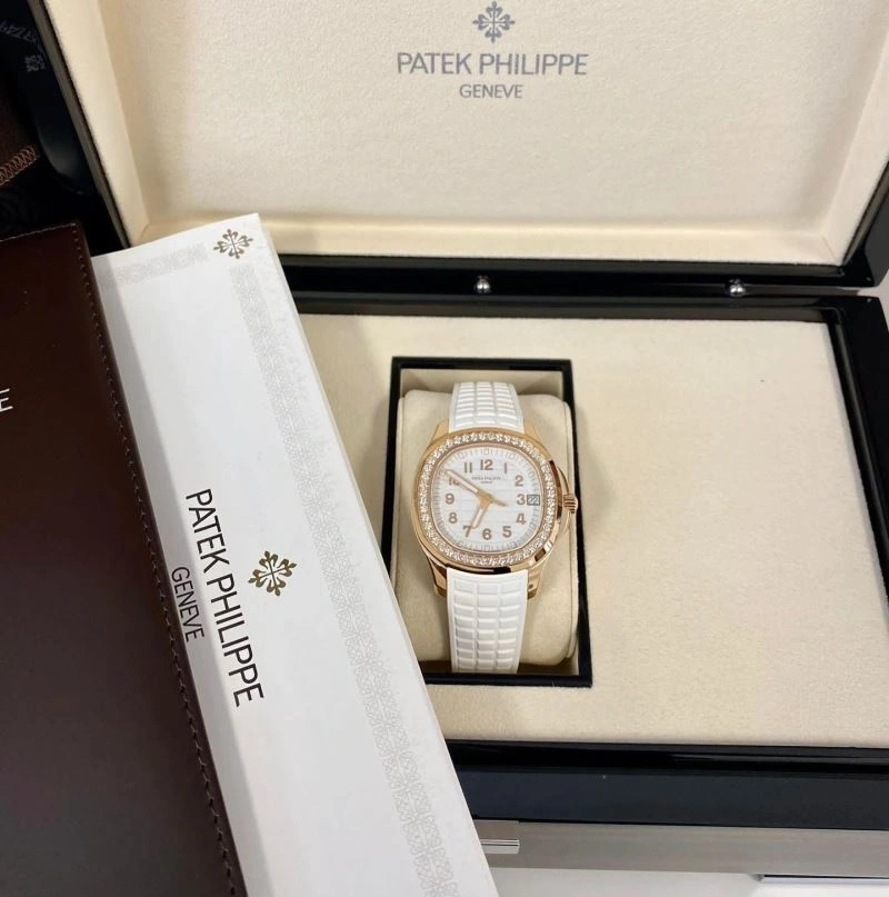 PATEK PHILIPPE Watches Sustainable 198098